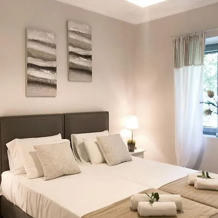 Alekas Harbour House Vakantiehuis Kassiopi